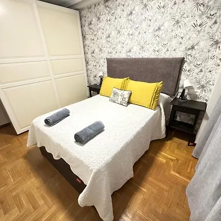 Апартаменти Parque Del Oeste Ов'єдо